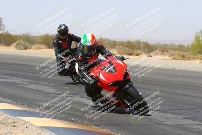 media/Mar-28-2022-Superbike Trackdays (Mon) [[b8603d0f67]]/Open Track Time/Turn 3 Inside/